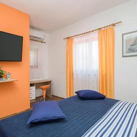 Apartment Luxury Rooftop With Terrace And Jacuzzi *