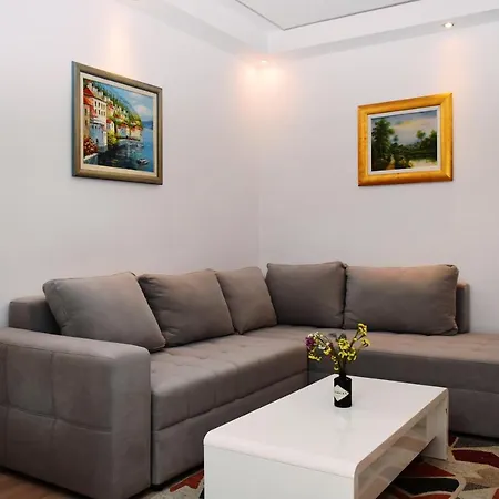 Apartment Luxury Rooftop With Terrace And Jacuzzi Split