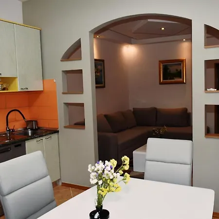 Apartment Luxury Rooftop With Terrace And Jacuzzi