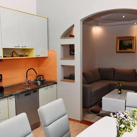 Apartment Luxury Rooftop With Terrace And Jacuzzi Split