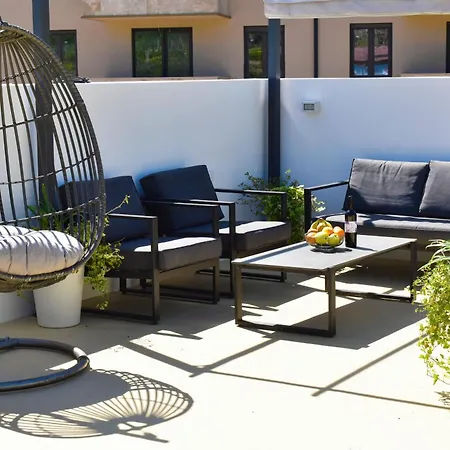 Luxury Rooftop With Terrace And Jacuzzi Apartment *